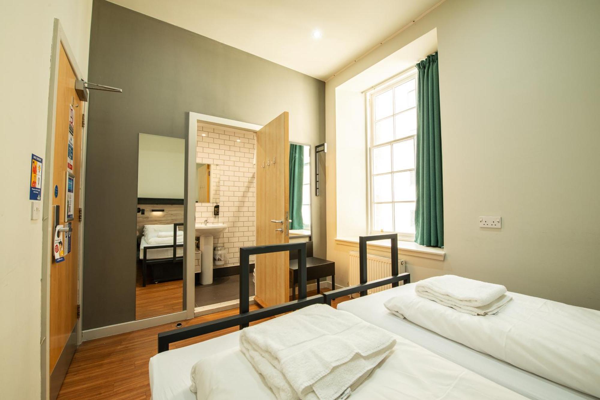 A&o Albergue *