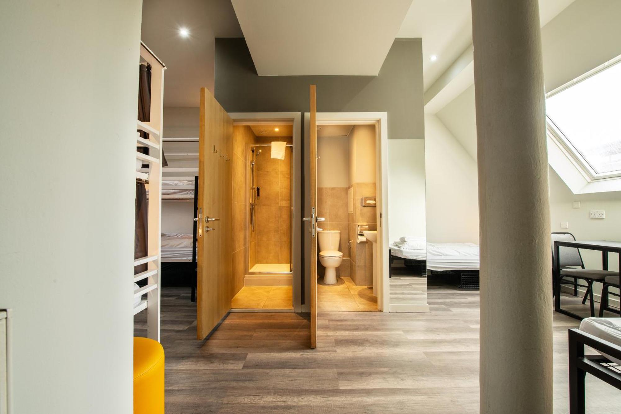A&o Albergue *